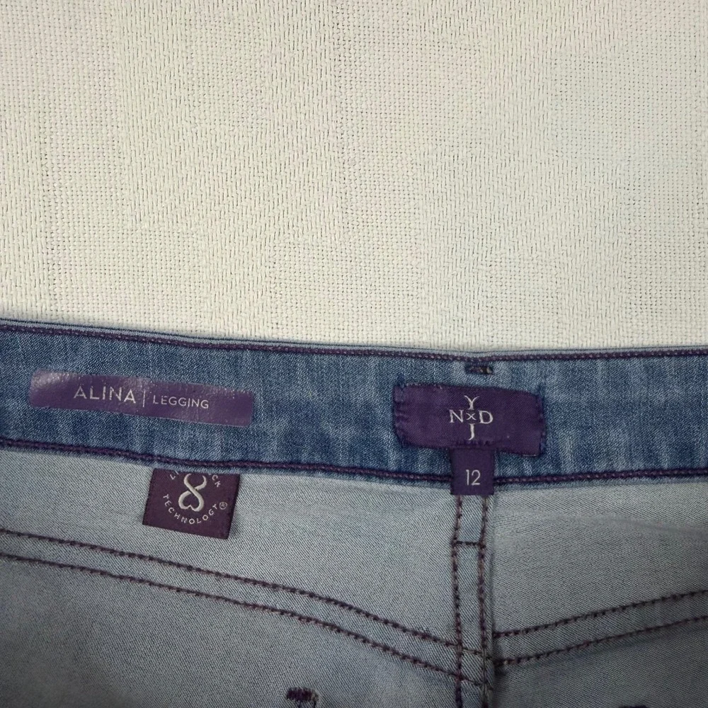 NYDJ Alina Legging Jeans Womens 12 Blue Medium Wash Lift Tuck Skinny Denim 1218